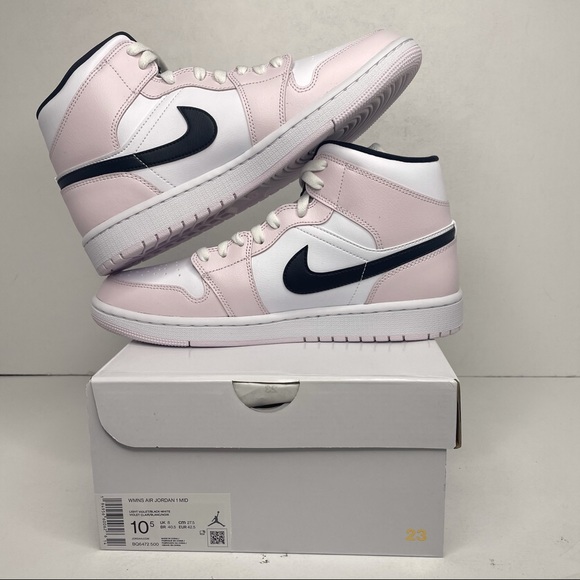 Nike Air Jordan 1 Retro Mid WMNS “Barely Rose” NEW - Picture 3 of 4